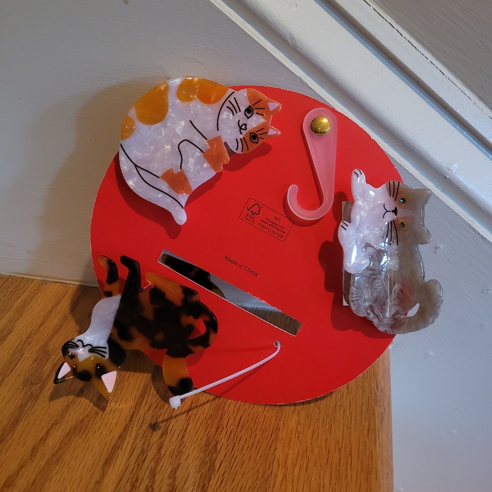 NEW Pink Linen Cat Hair Clips made with Recycled Plastic